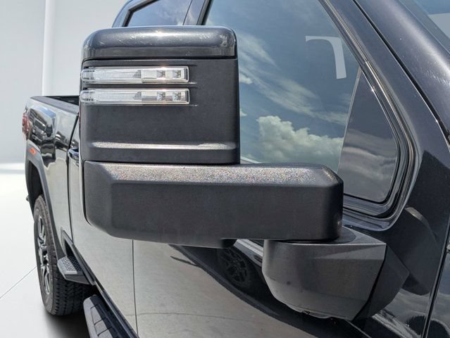 Used 2022 GMC Sierra 2500 AT4 w/ AT4 Premium Plus Package AWD/4WD image 11