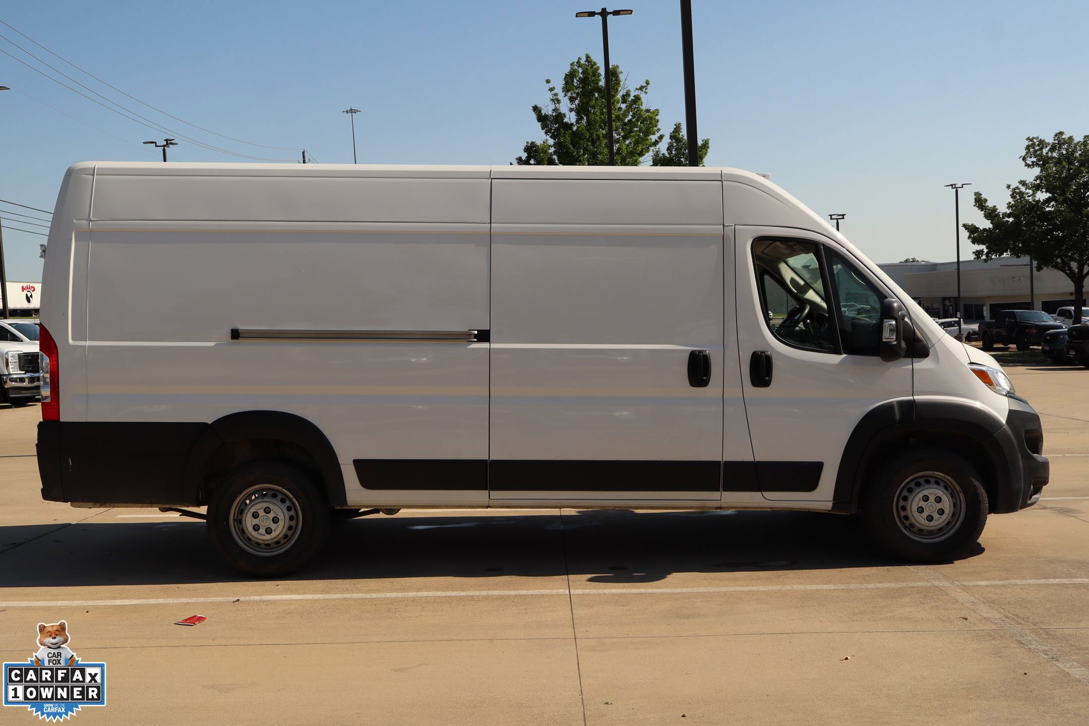 Used 2025 RAM ProMaster 3500 w/ Convenience Group FWD image 2