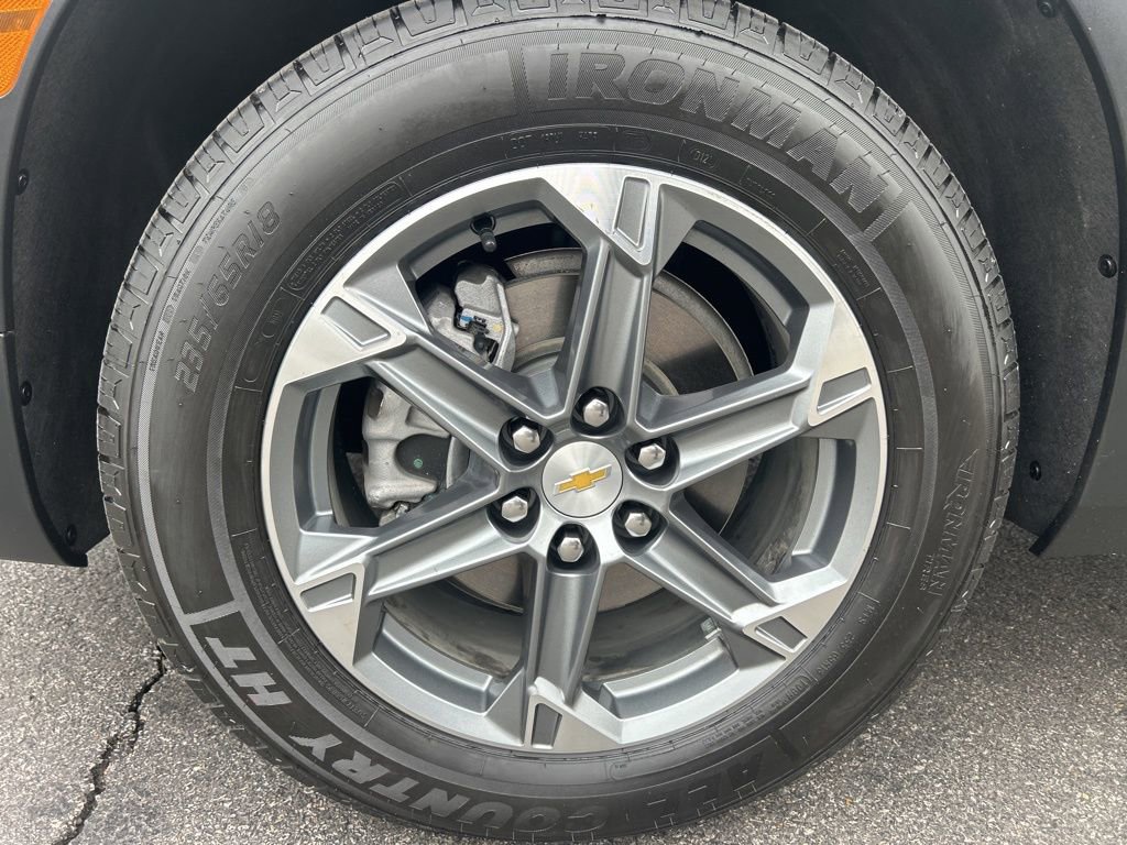 Used 2025 Chevrolet Blazer LT image 41