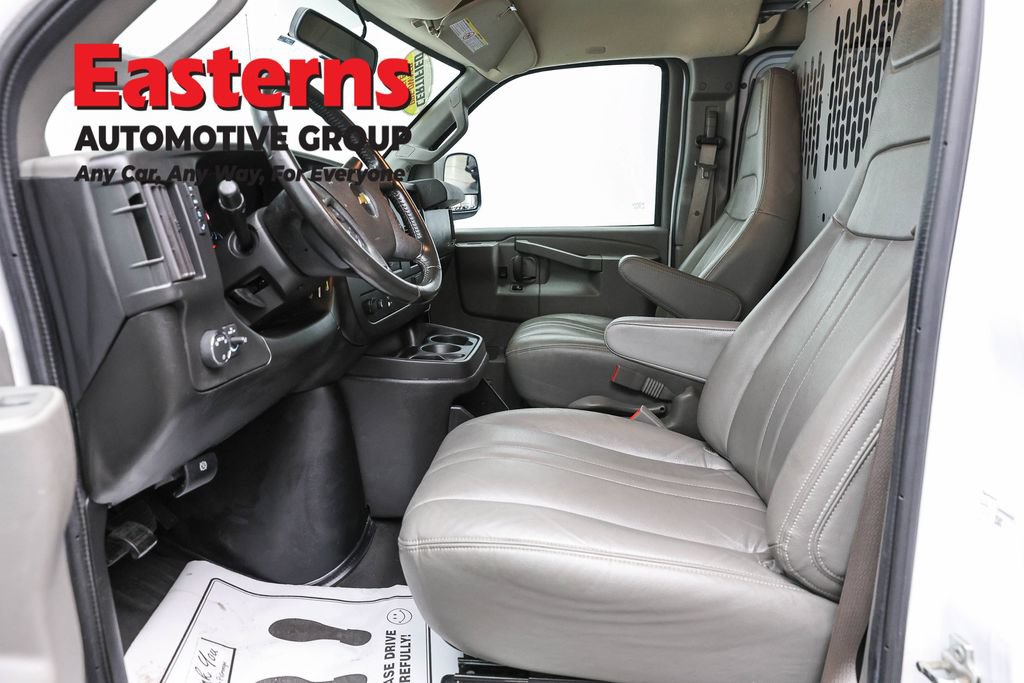 Used 2021 Chevrolet Express 2500 w/ Driver Convenience Package RWD image 14