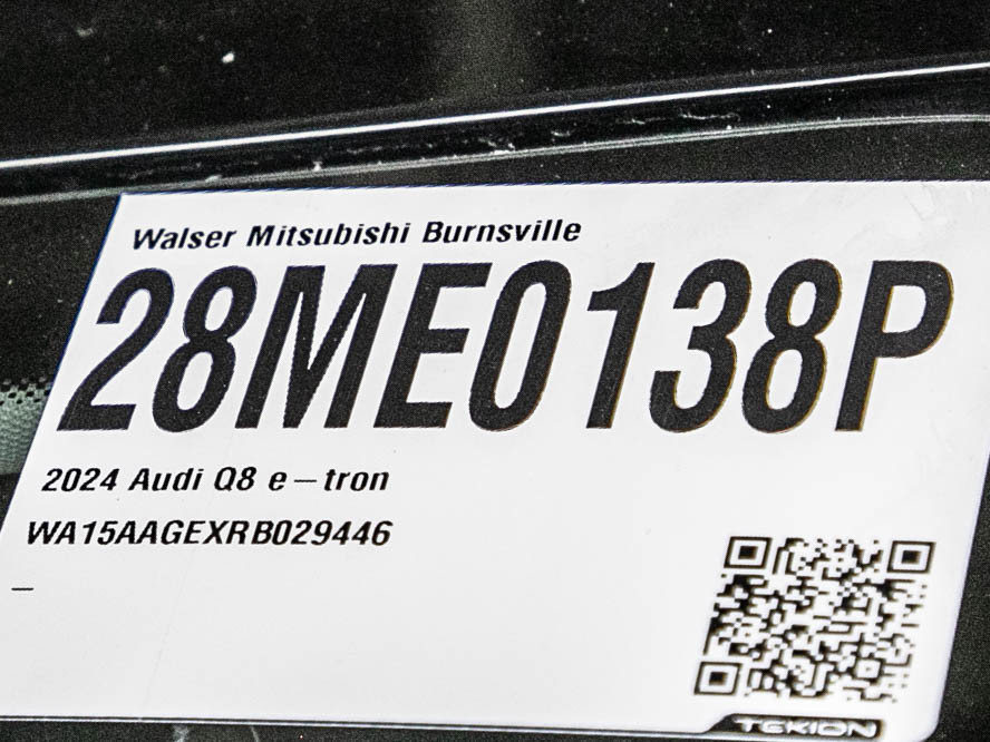 Used 2024 Audi Q8 e-tron Premium Plus w/ Premium Plus Package AWD/4WD image 33