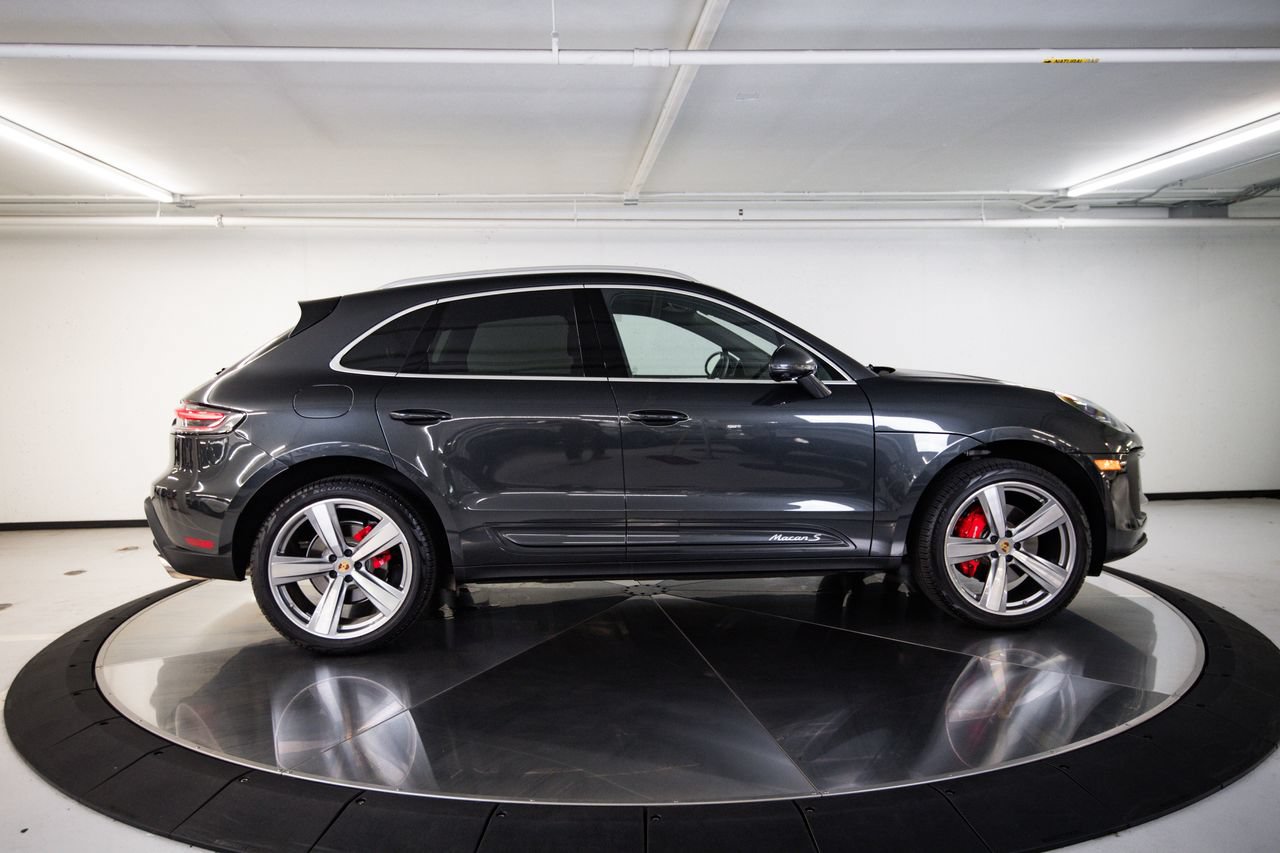 Certified 2026 Porsche Macan S AWD/4WD image 8