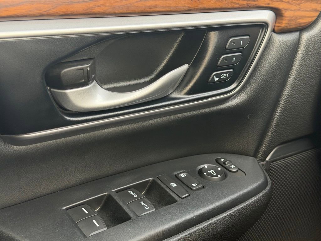 Used 2022 Honda CR-V EX-L image 25