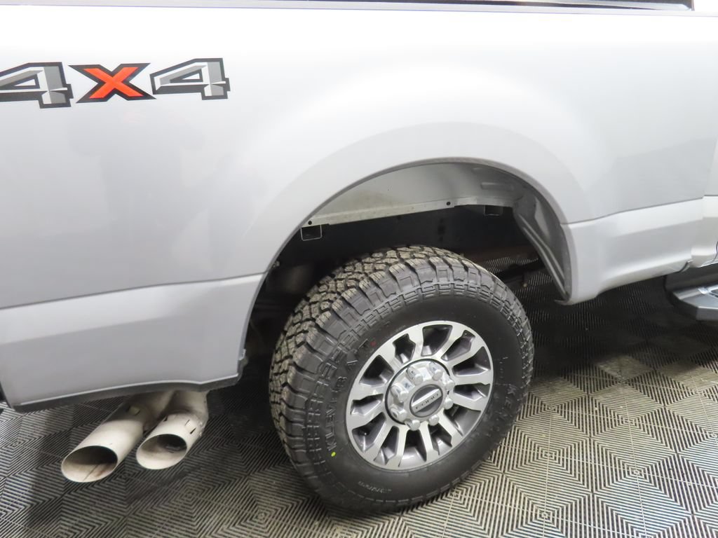 Used 2021 Ford F250 Lariat w/ Lariat Value Package AWD/4WD image 28