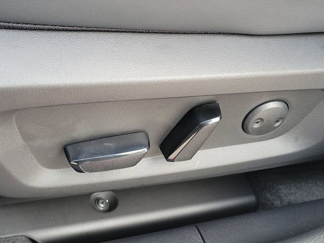 New 2026 Mitsubishi Outlander SE image 21