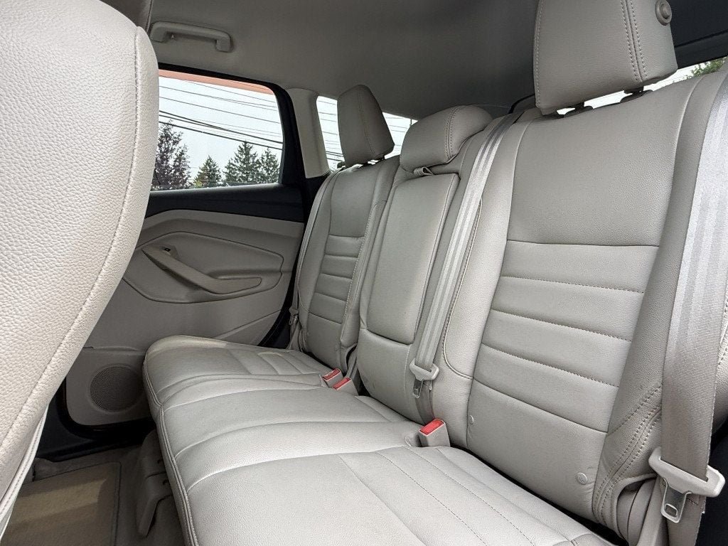 Used 2014 Ford Escape SE FWD image 19