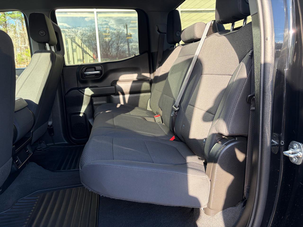 Used 2021 Chevrolet Silverado 1500 Custom Trail Boss AWD/4WD image 40