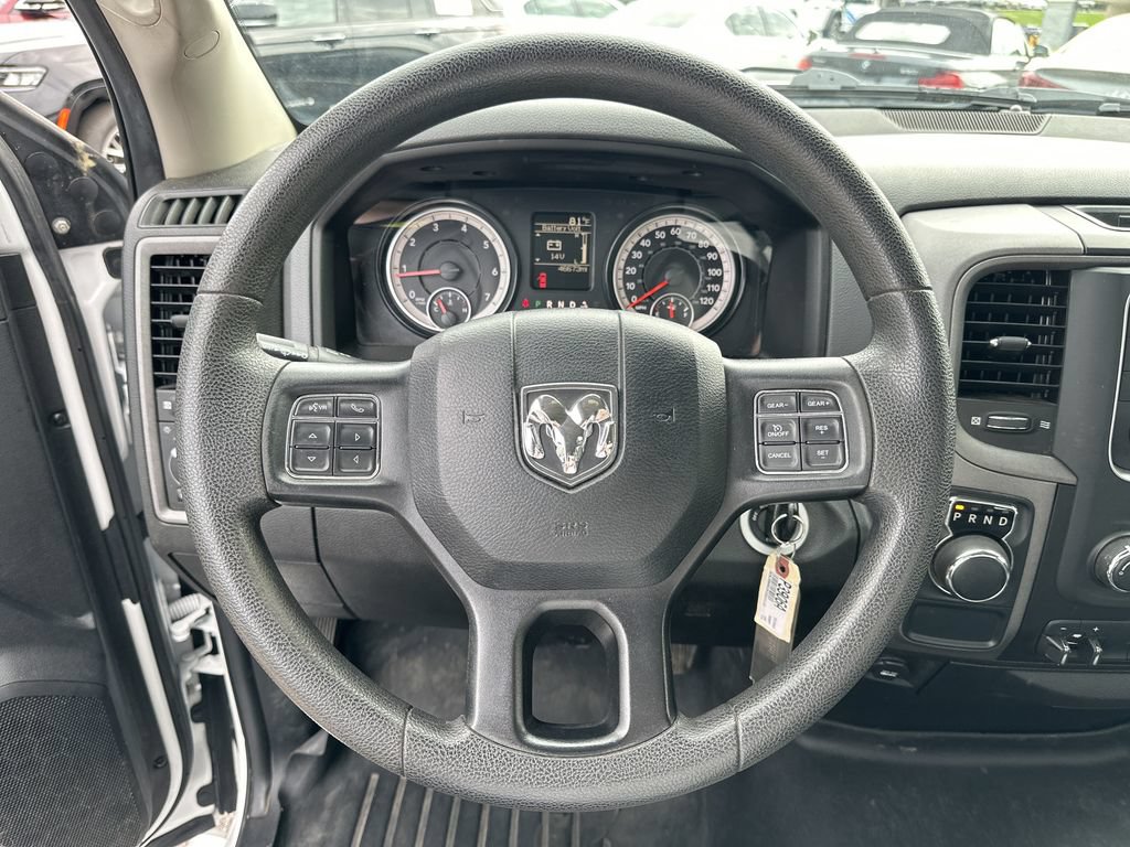 Certified 2019 RAM 1500 Express RWD image 9