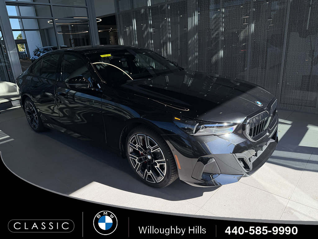 New 2027 BMW 530i xDrive w/ M Sport Package AWD/4WD image 1