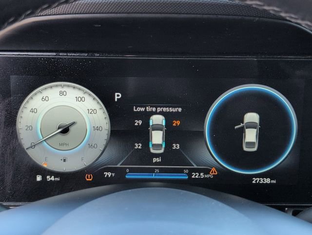 Used 2022 Hyundai Elantra Limited w/ Cargo Package image 23