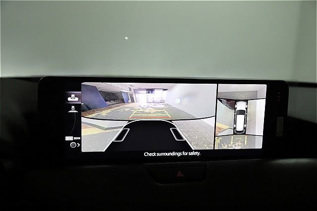 Certified 2025 MAZDA CX-90 3.3 Turbo S w/ Premium Package image 32