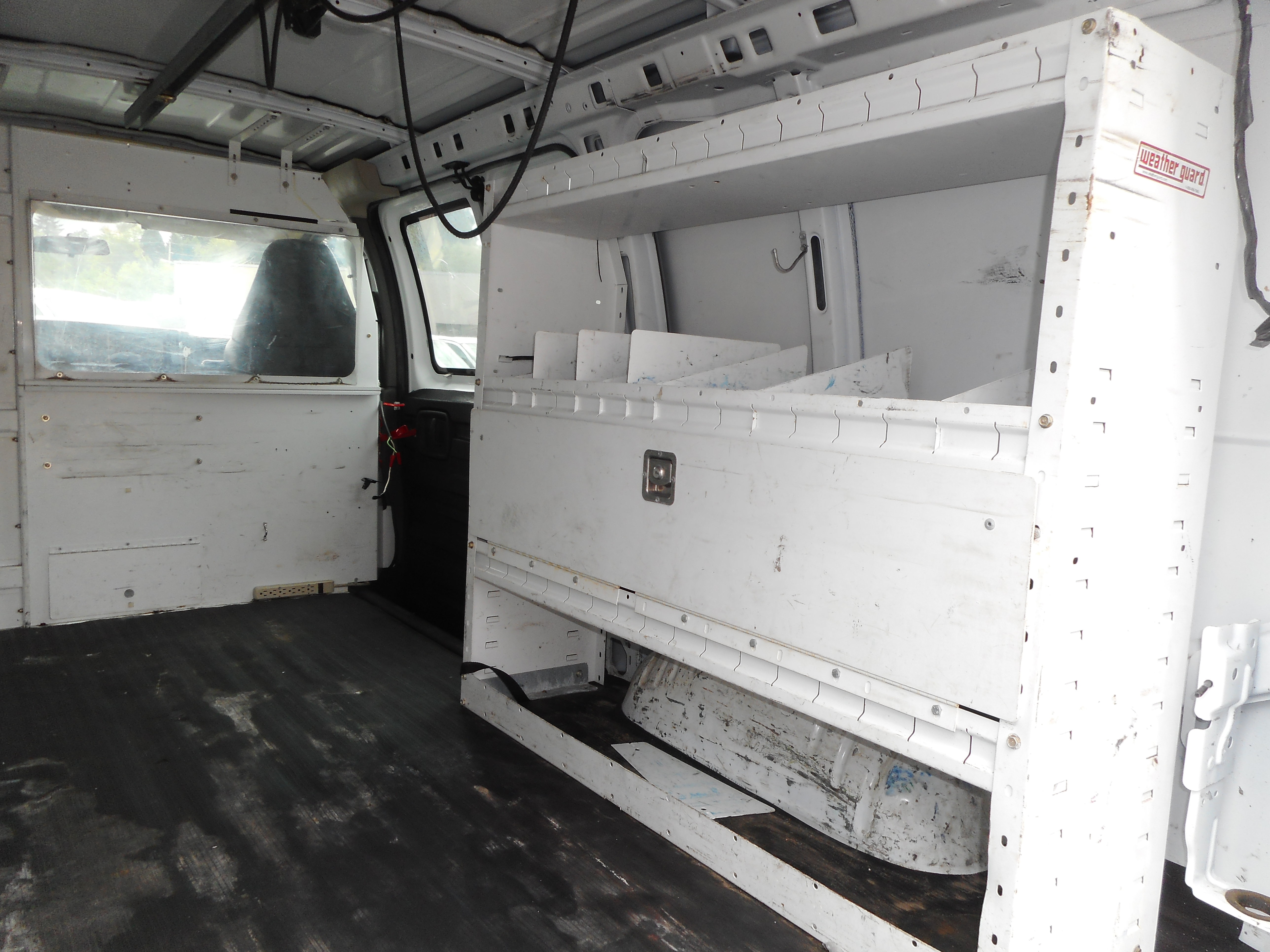 Used 2007 Chevrolet Express 2500 RWD image 18
