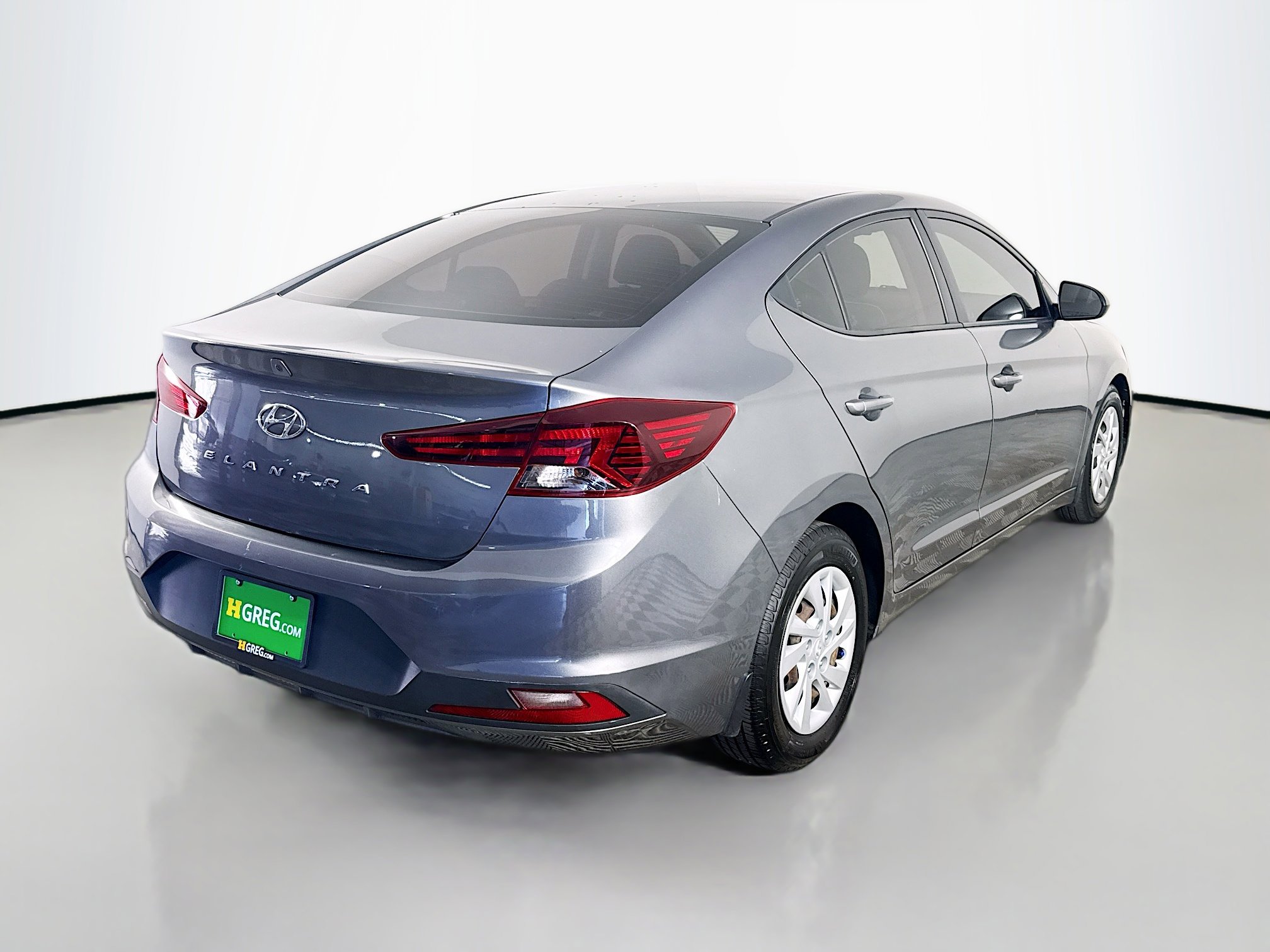 Used 2020 Hyundai Elantra SE w/ Cargo Package (C1) image 10