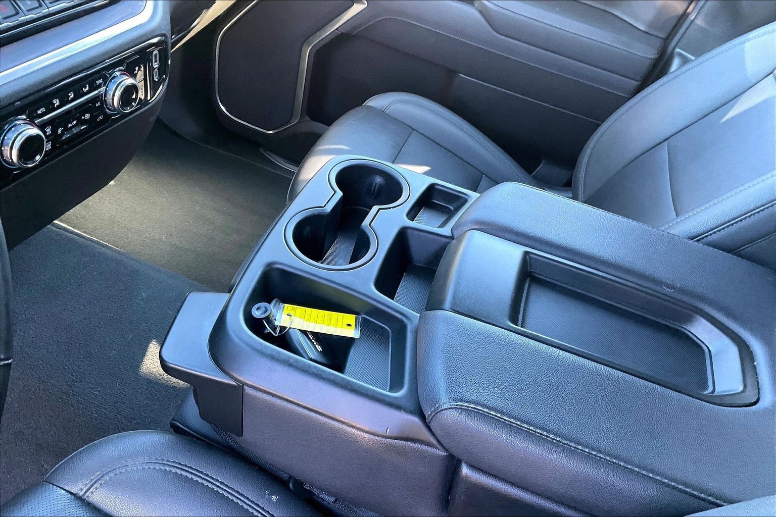 Used 2025 GMC Sierra 1500 SLT image 19