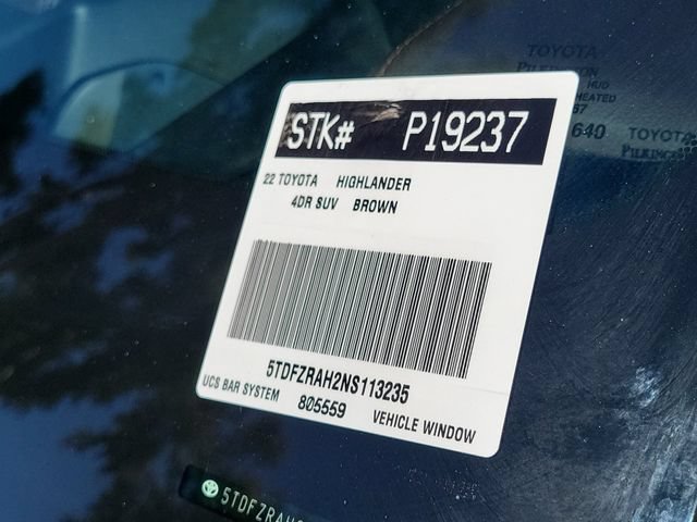 Used 2022 Toyota Highlander Platinum FWD image 31