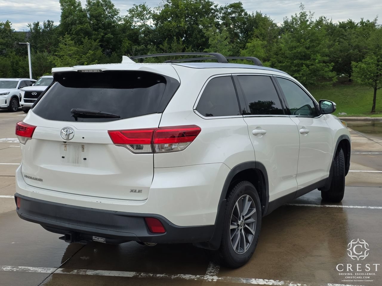 Used 2019 Toyota Highlander XLE FWD image 5