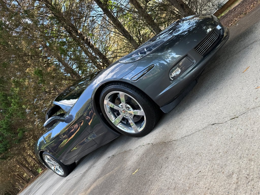 Used 2009 Chevrolet Corvette Coupe RWD image 32
