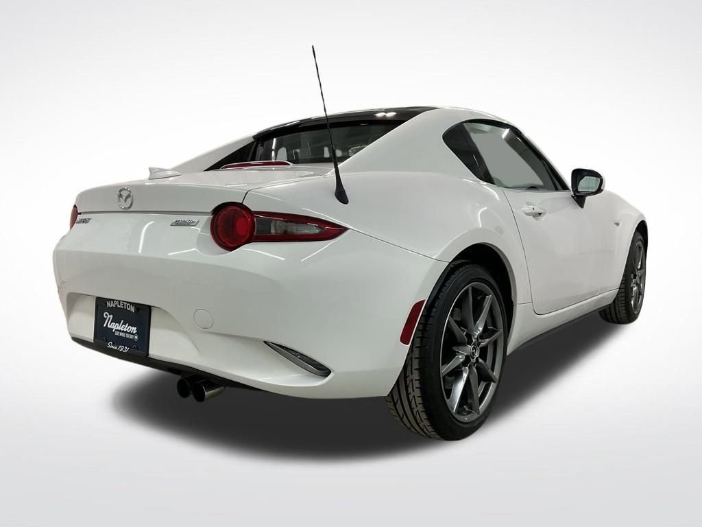 Used 2017 MAZDA MX-5 Miata RF Grand Touring image 3