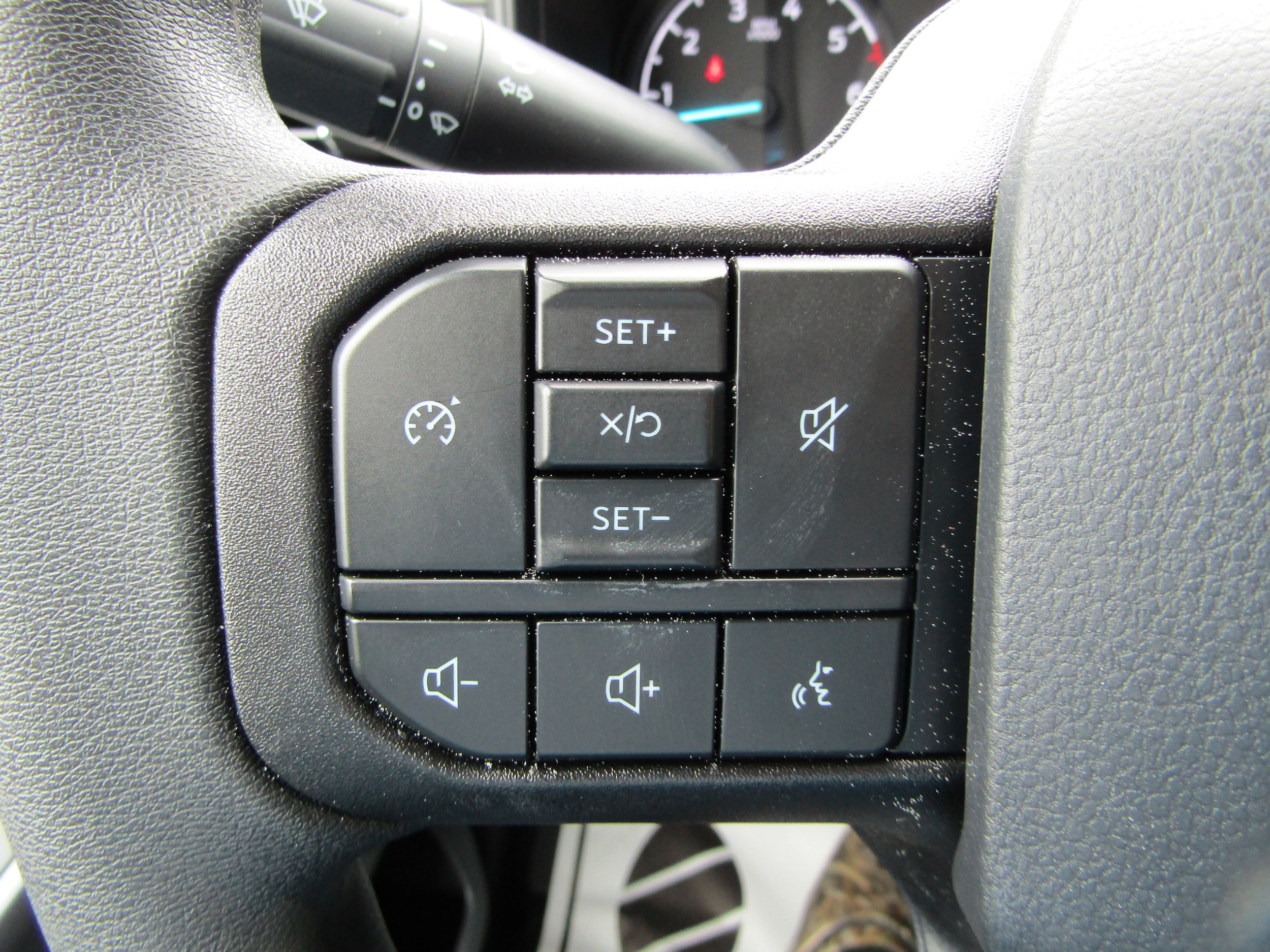 New 2027 Ford F250 XL w/ Tremor Off-Road Package AWD/4WD image 20