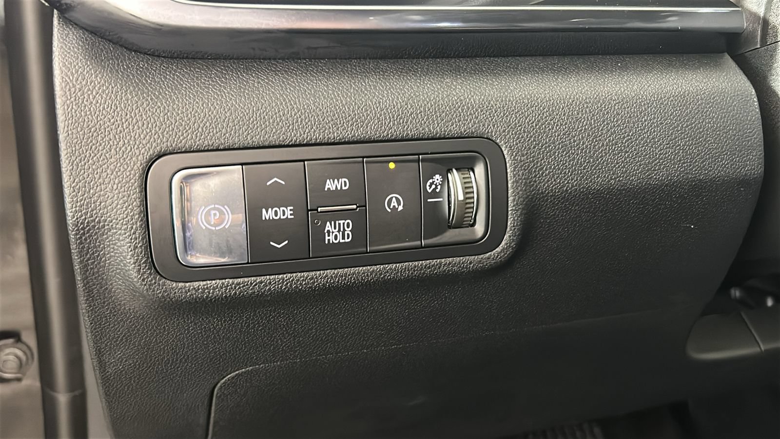 New 2026 GMC Terrain AT4 w/ Technology Package II AWD/4WD image 23