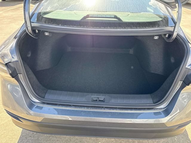 New 2026 Nissan Sentra SV w/ SV Convenience Package FWD image 11