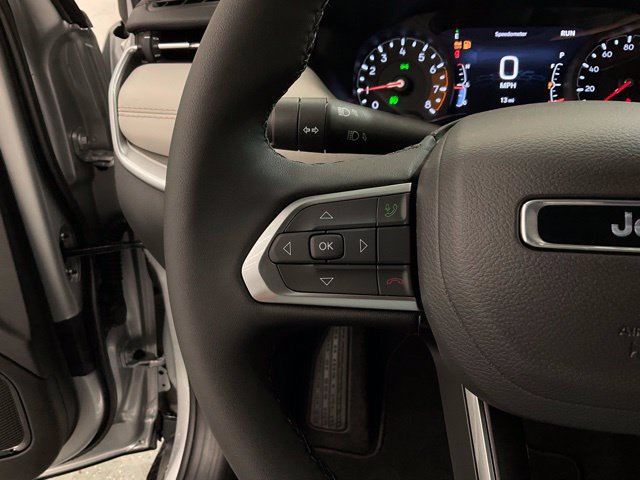 New 2026 Jeep Compass Limited AWD/4WD image 12