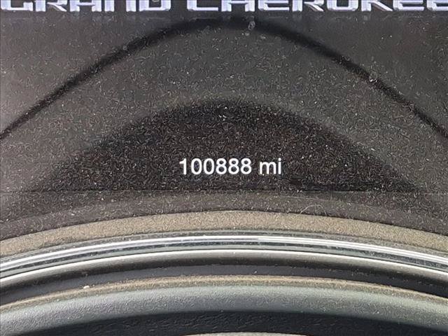 Used 2021 Jeep Grand Cherokee Trailhawk AWD/4WD image 10