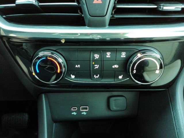 Used 2026 Buick Encore GX Sport Touring w/ Comfort Package image 40