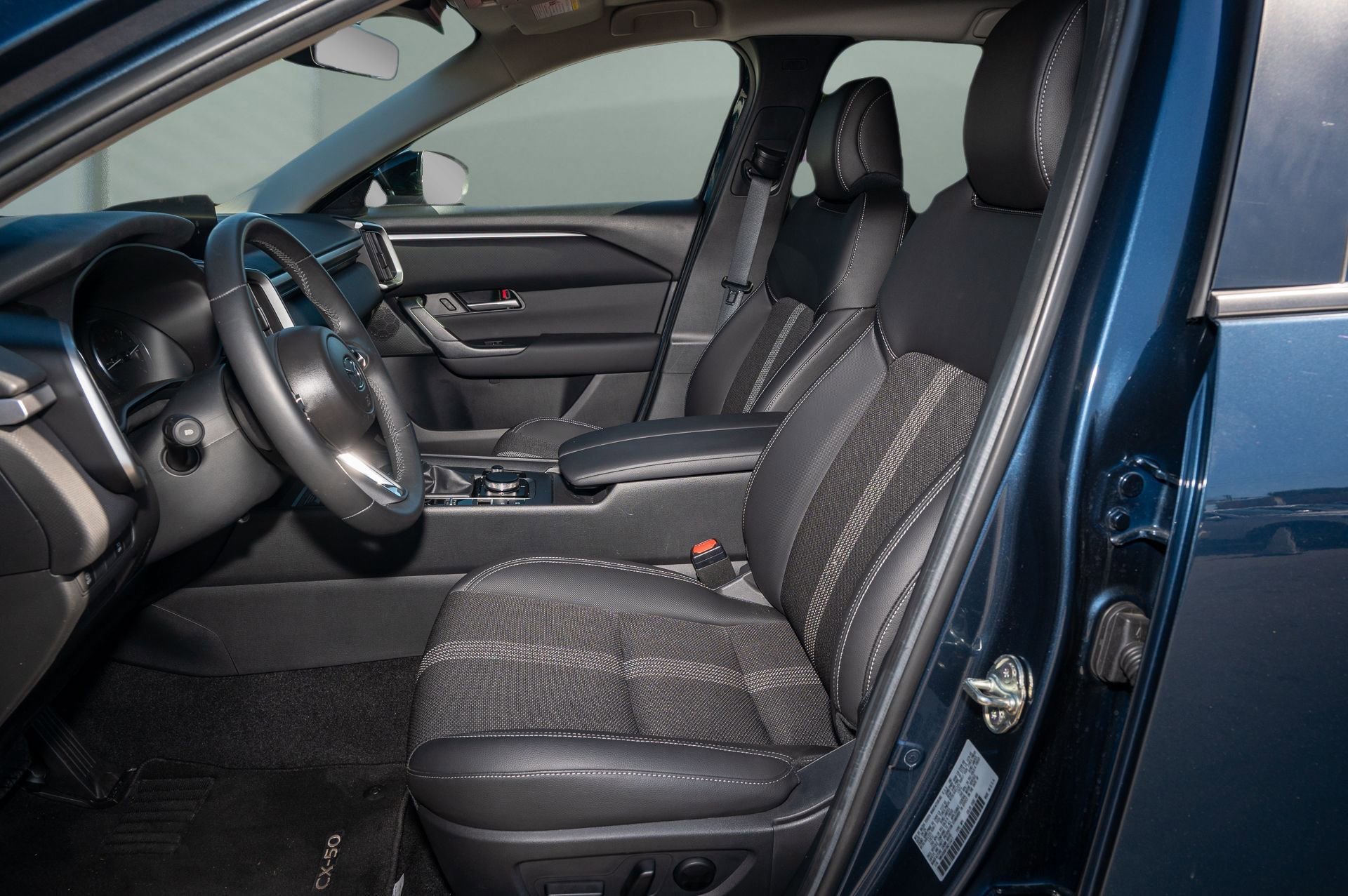 Used 2024 MAZDA CX-50 AWD 2.5 S w/ Convenience Package image 6