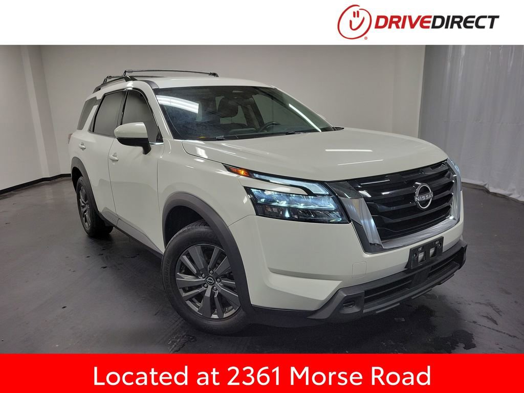 Used 2023 Nissan Pathfinder SV