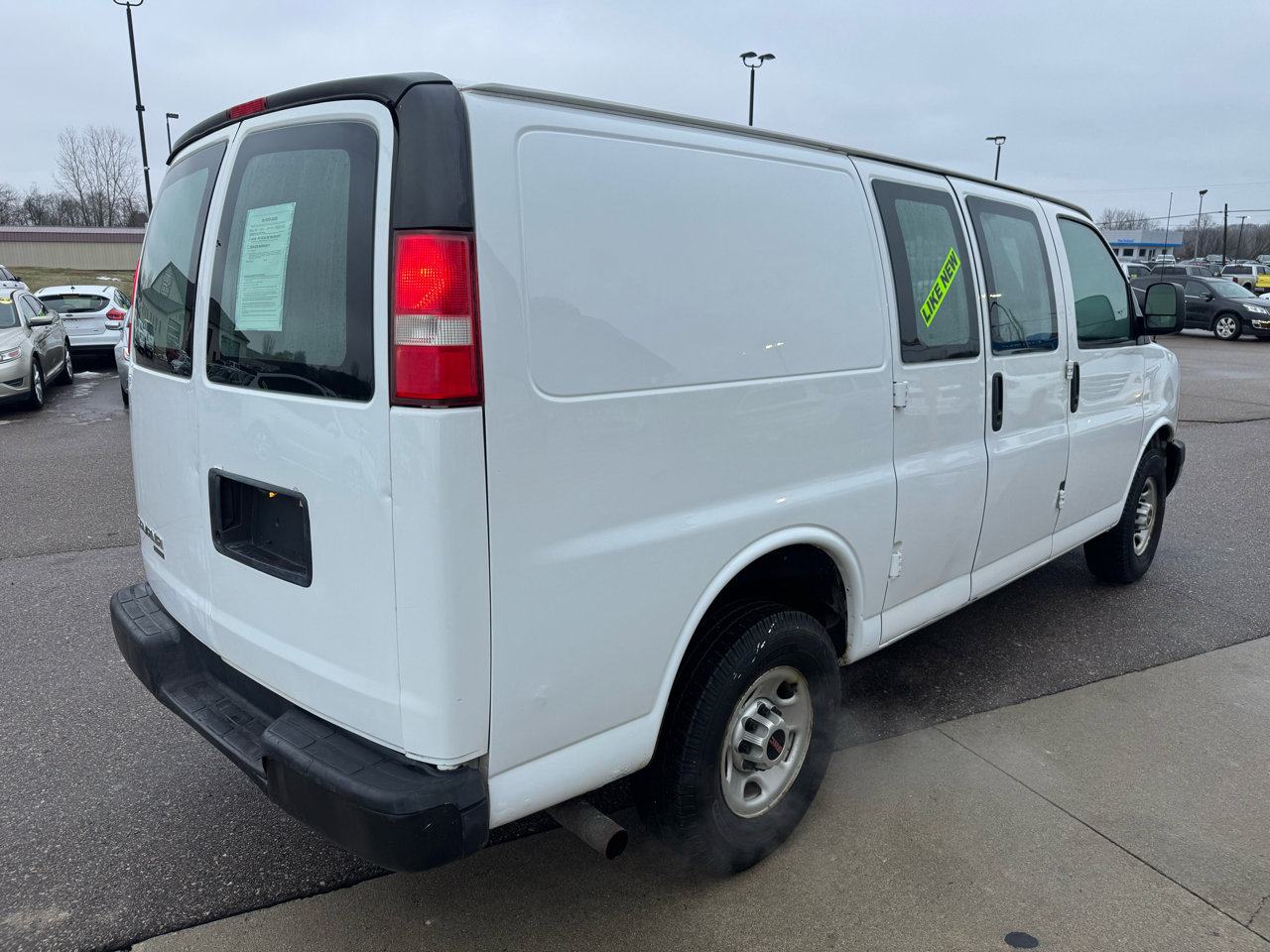 Used 2016 GMC Savana 2500 image 5