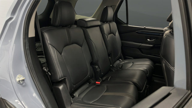 Used 2024 Honda Pilot Touring image 26