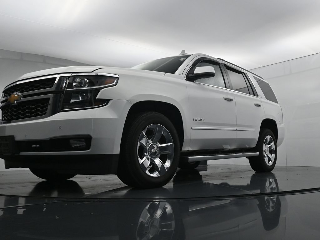 Used 2017 Chevrolet Tahoe LT w/ LT Signature Package AWD/4WD image 37