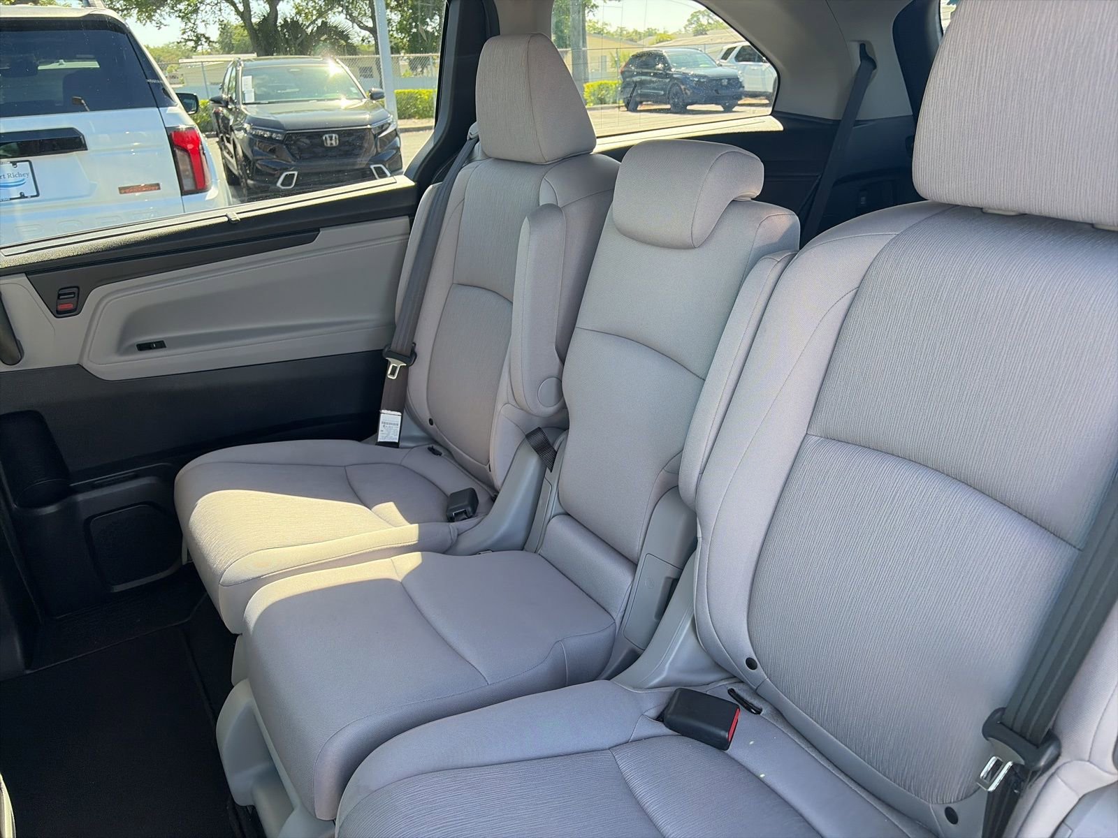 Used 2019 Honda Odyssey EX image 9
