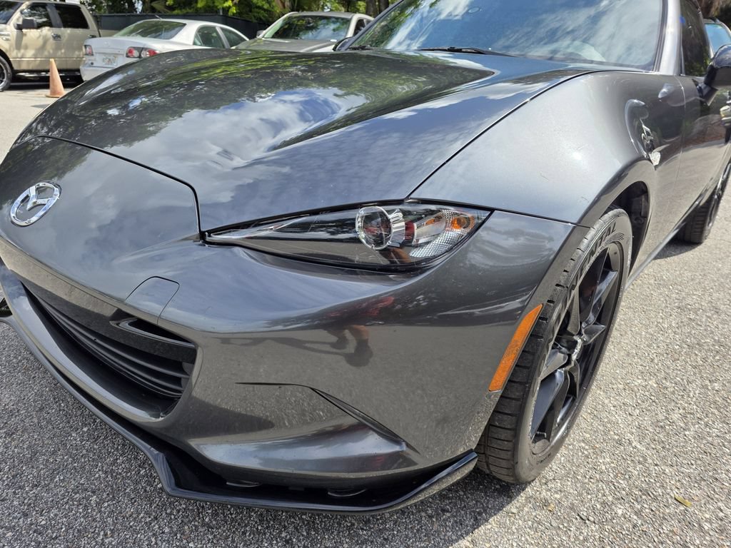 Used 2021 MAZDA MX-5 Miata RF Club RWD image 6