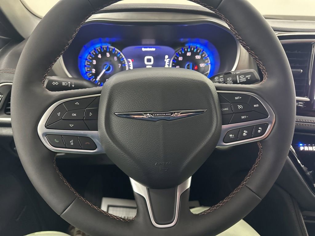 New 2026 Chrysler Pacifica Pinnacle image 31