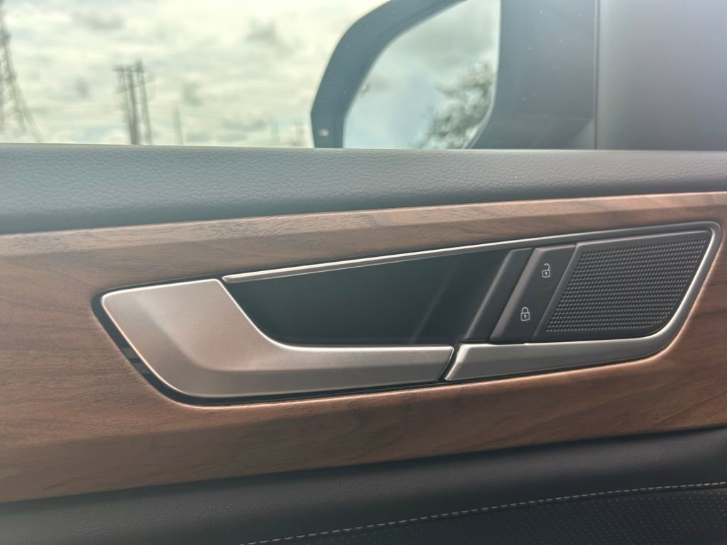 New 2026 Volkswagen Atlas SE image 49