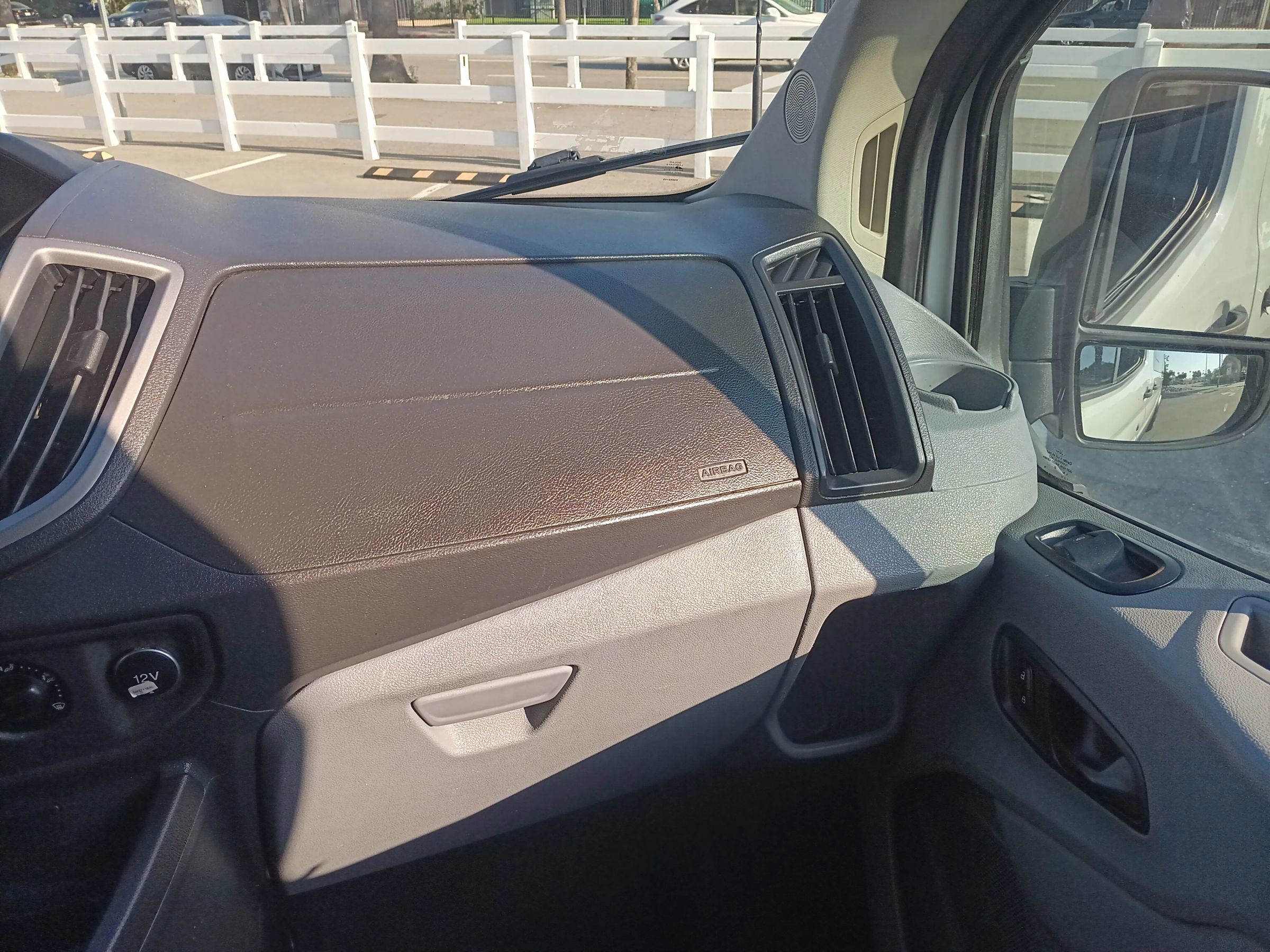 Used 2016 Ford Transit 350 XLT RWD image 18