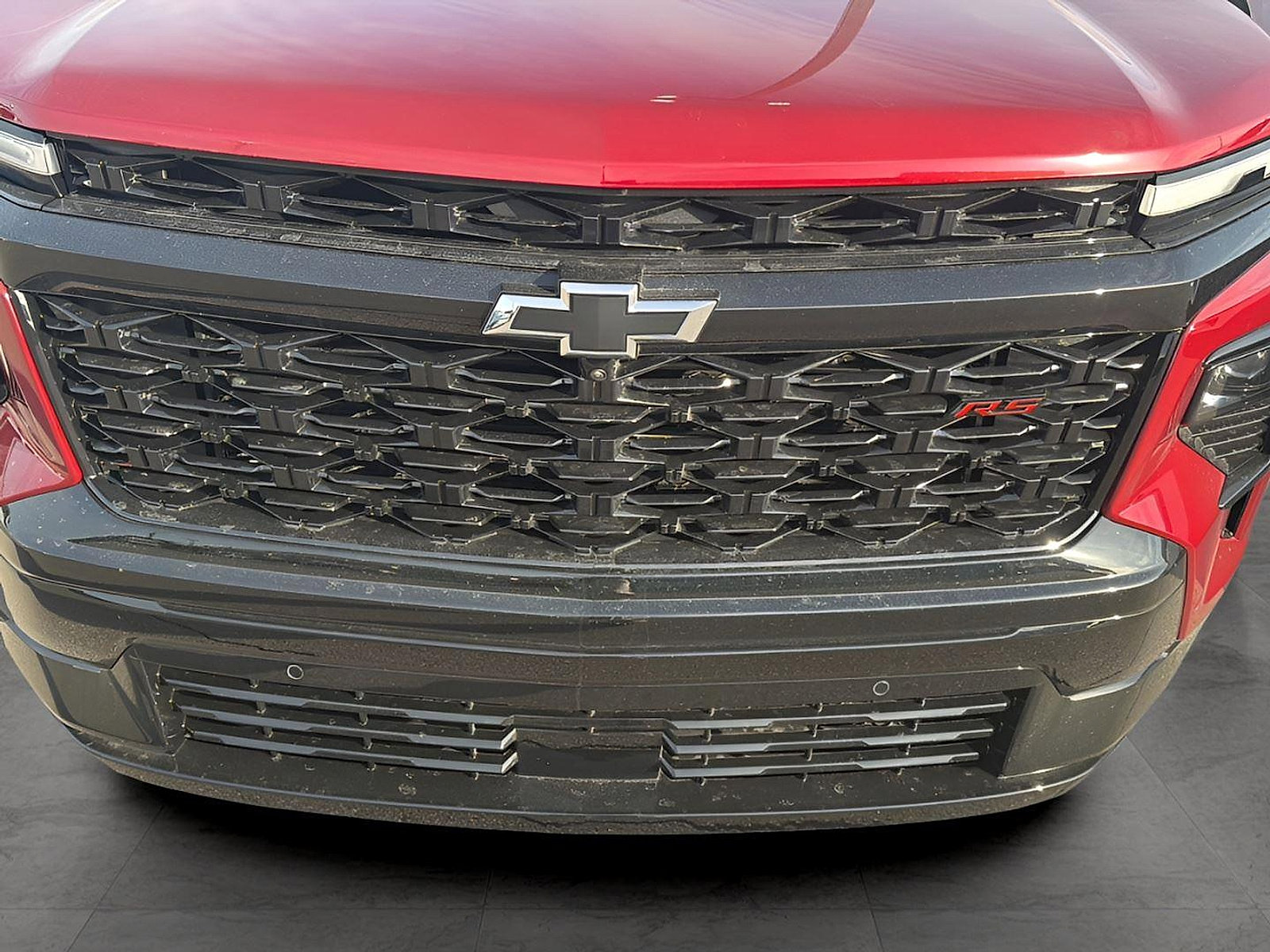 New 2026 Chevrolet Traverse RS w/ LPO, Floor Liner Package FWD image 14