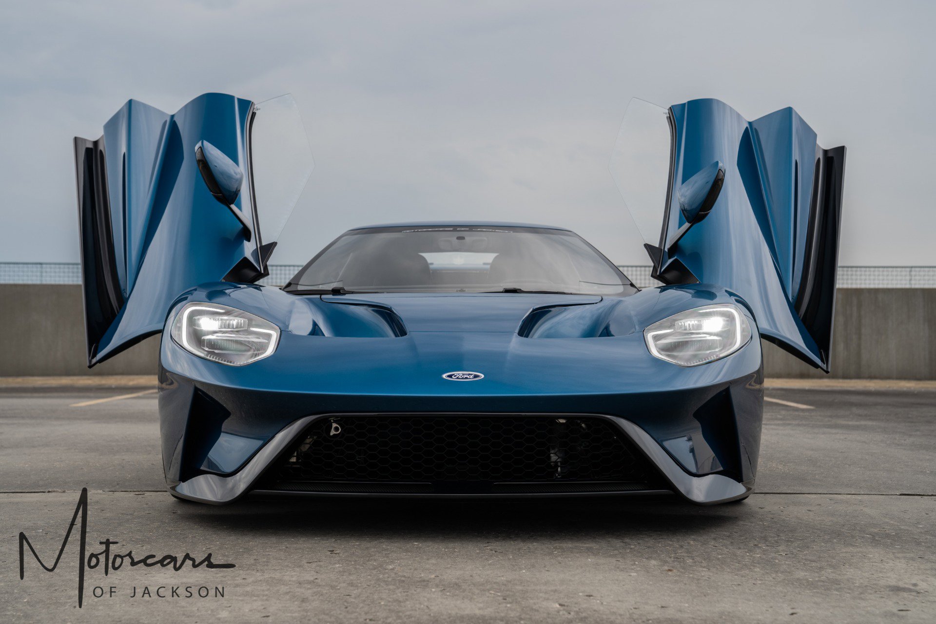 Used 2020 Ford GT image 18