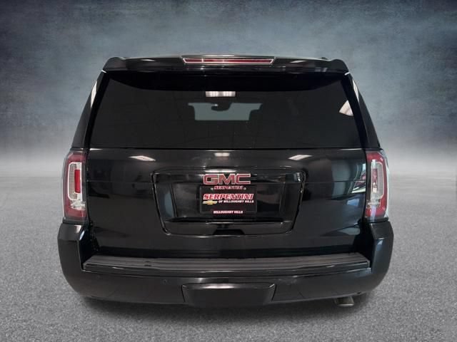 Used 2017 GMC Yukon Denali w/ Open Road Package AWD/4WD image 9