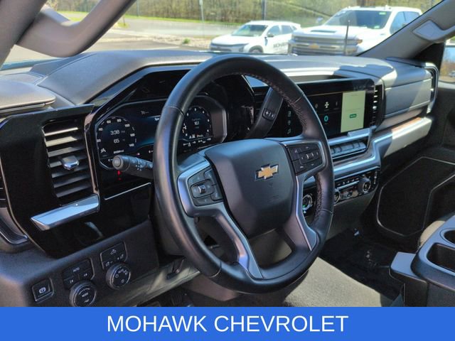 Certified 2024 Chevrolet Silverado 1500 LT AWD/4WD image 11