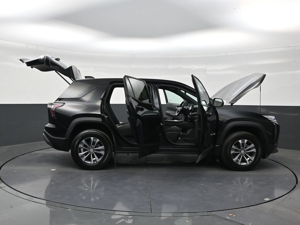 Used 2026 Chevrolet Equinox LT FWD image 29