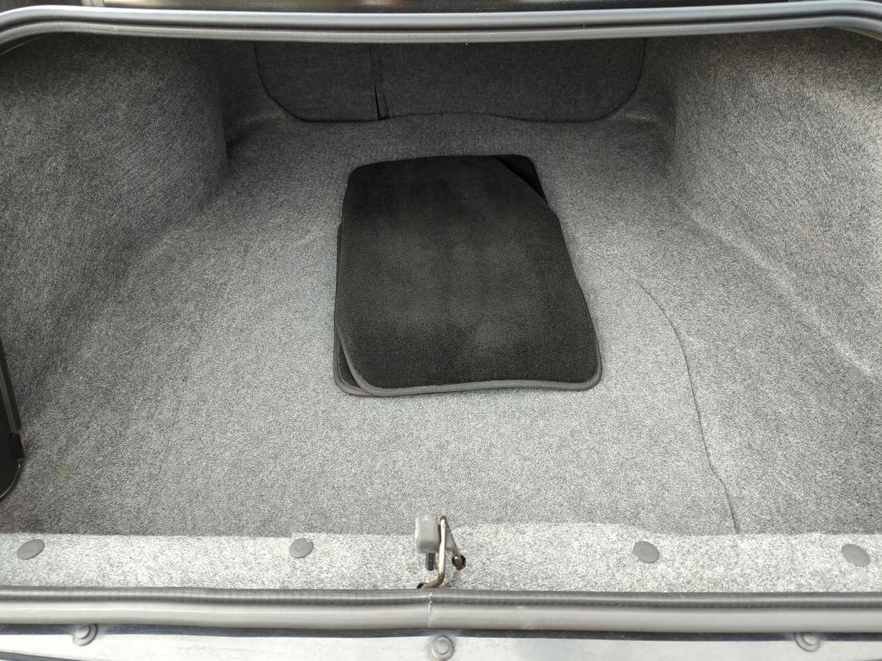 Used 2004 Chevrolet Monte Carlo SS FWD image 23