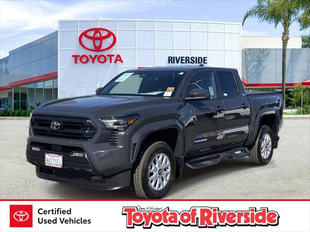 Certified 2025 Toyota Tacoma SR5 AWD/4WD image 1