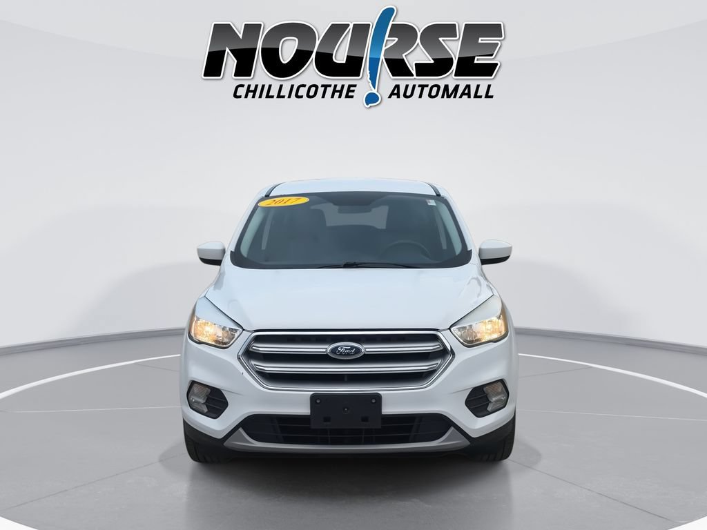Used 2017 Ford Escape SE AWD/4WD image 3