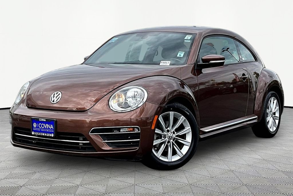 Used 2017 Volkswagen Beetle 1.8T SEL FWD image 3