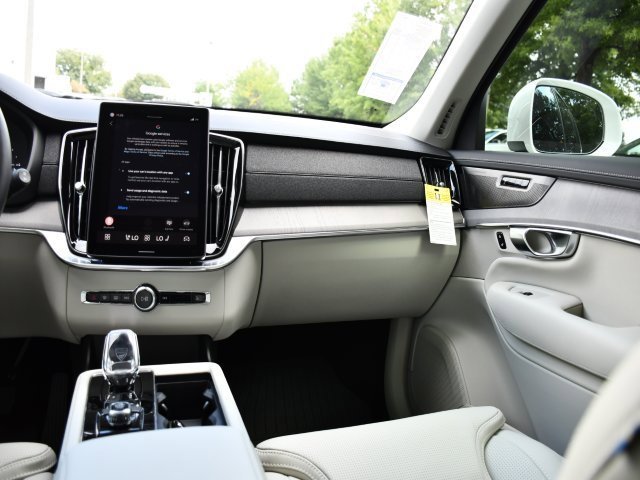 New 2026 Volvo XC90 T8 Ultra image 21