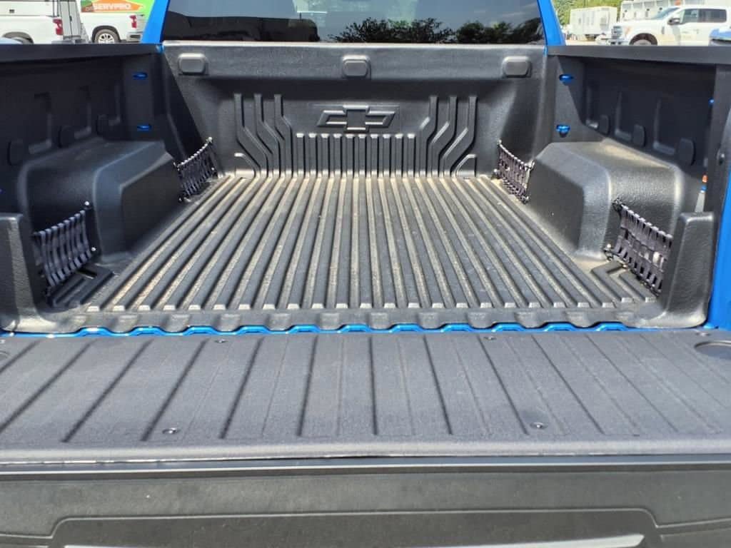 New 2025 Chevrolet Silverado 1500 LT AWD/4WD image 10