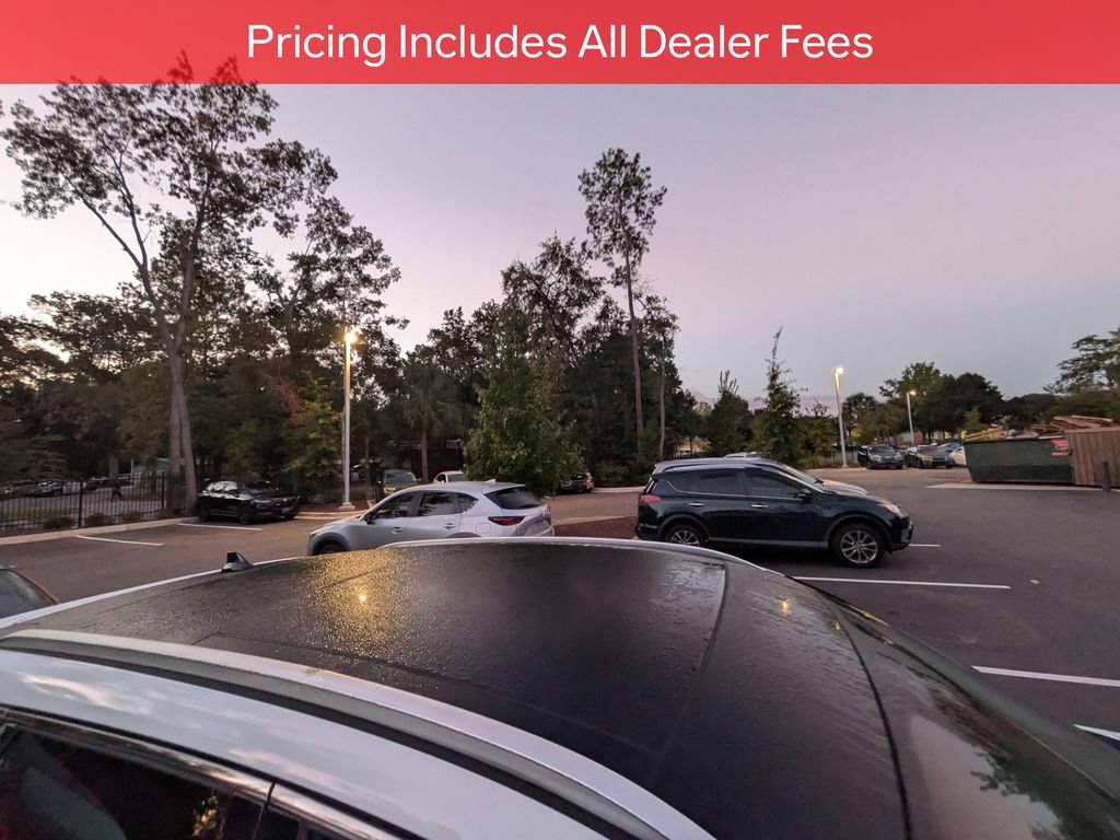 Used 2022 Lincoln Corsair Grand Touring AWD/4WD image 9